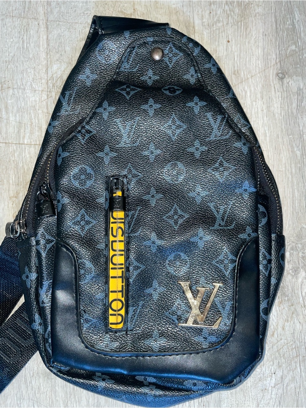Louis Vuitton Black Monogram Crossbody Belt Bag with Yellow Accent - Picture 2 of 4